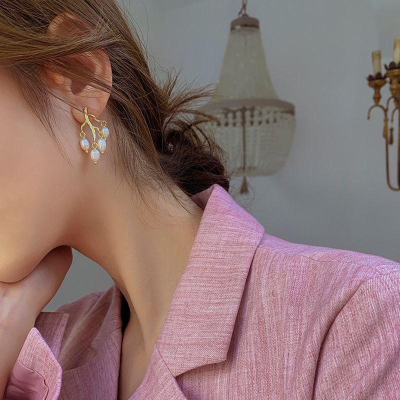 Bông Tai Ngọc Trai Tua Rua Nhánh Cây Bạc Kim S925 Đính Ngọc Trai Baroque Nữ tính BTB032