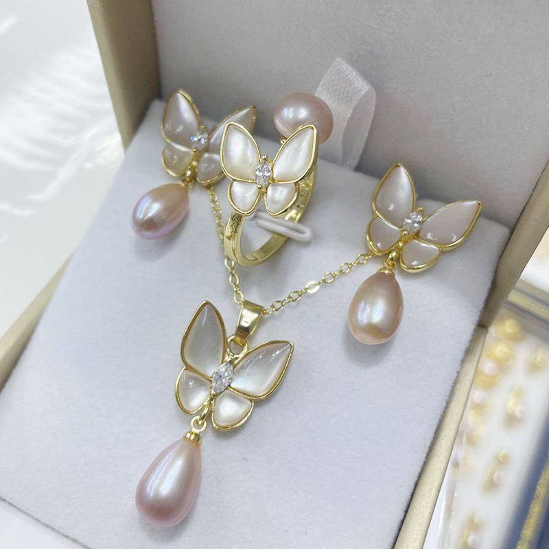 Set Trang Sức Vòng Cổ, Bông Tai và Nhẫn Bướm Nơ Beimu Cẩn Xà Cừ Trắng Đính Ngọc Trai Tự Nhiên MADAME HIEN PEARLS SPS110