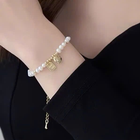 Bộ Vòng Cổ Và Vòng Tay Ngọc Trai Baroque Tự Nhiên Mặt Tua Rua Trái Tim và Tấm Thẻ Good Luck MADAME HIEN PEARLS Unisex Nam Nữ SCB008
