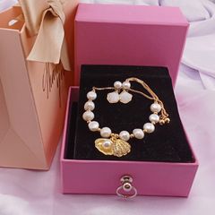 SET SÒ _ Bộ Nữ Trang MADAME HIEN PEARL Đính Hạt trai Tự Nhiên Nước Ngọt Sang Trọng Đẳng Cấp gồm: vòng tay và bông tai hạt trai nước ngọt SPS001
