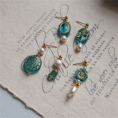 Bông Tai Ngọc Trai Tự Nhiên Phối Thuỷ Tinh Điêu Khắc Hoạ Tiết Hoa Linh Lan Lily In The Valley Xanh Ngọc Bích MADAME HIEN PEARLS BTT057