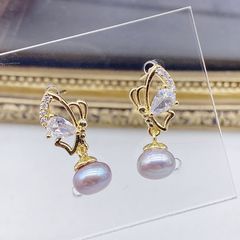 Bông Tai Kim Bạc s925 Đính Tua Rua 1 Ngọc Trai Tự Nhiên MADAME HIEN PEARLS Mặt Bướm Đá Quý BTN133