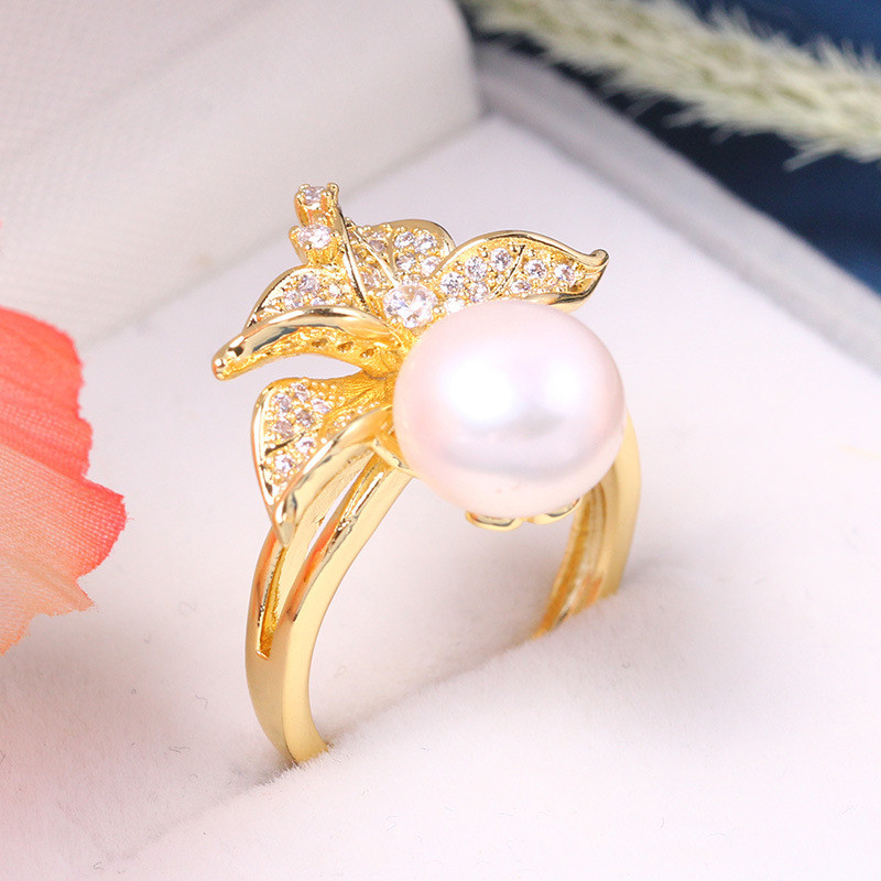 Nhẫn Ngọc Trai Tự Nhiên Mặt Hoa Lily Đính Ngọc Trai MADAME HIEN PEARLS Cho Nữ