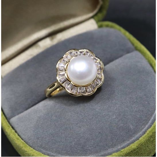 Nhẫn Ngọc Trai Tự Nhiên 8-9mm Phối VIền Hoa Pha Lê Sang Trọng MADAME HIEN PEARLS Cho Nữ NN132