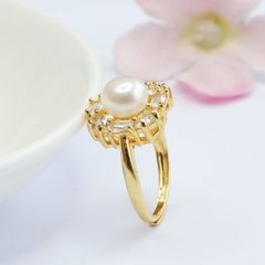 Nhẫn Phối Khuôn Pha Lê Vuông Đính Ngọc Trai Nước Ngọt Tự Nhiên MADAME HIEN PEARLS NN025