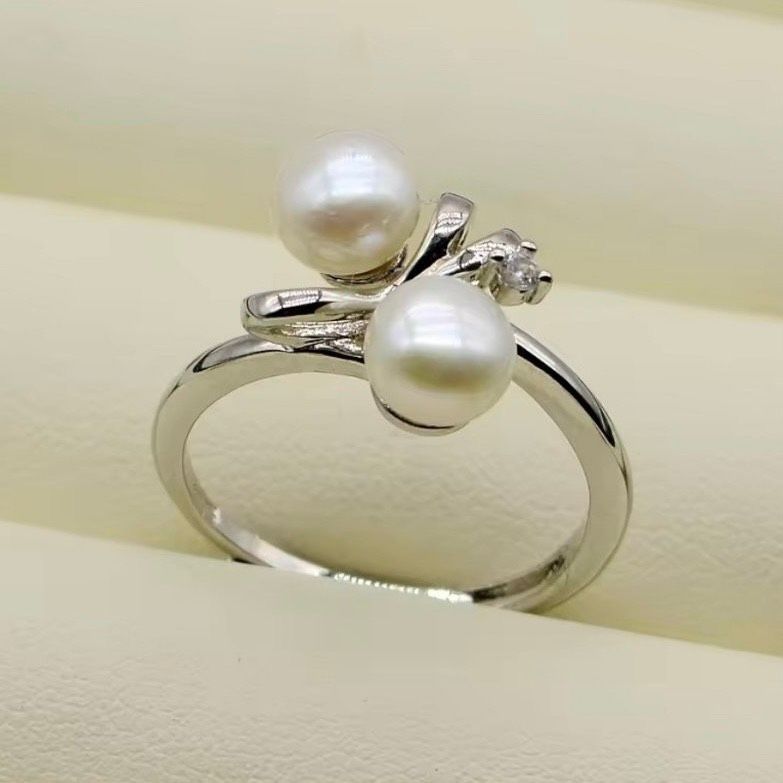 Nhẫn Bạc Ý s924 Đính 2 Hạt Ngọc Trai Tự Nhiên MADAME HIEN PEARLS NN065