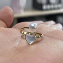 Nhẫn Ngọc Trai Tự Nhiên Phối Mặt Tim Xà Cừ MADAME HIEN PEARLS NN075