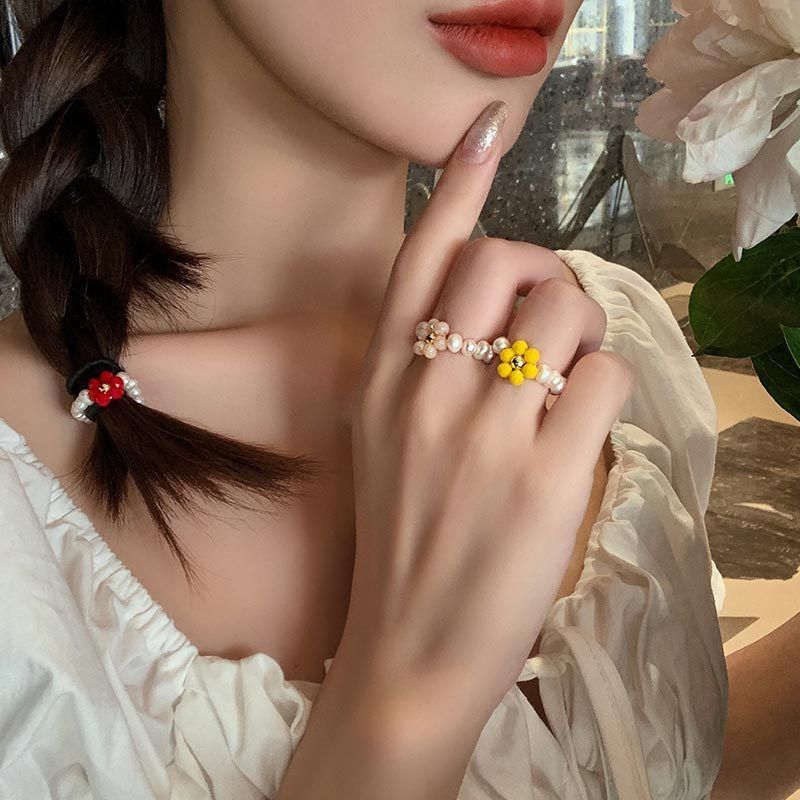 Nhẫn Nhân Ngọc Trai Tròn Phối Mặt Hoa Sắc Màu Sặc Sở Đáng Yêu MADAME HIEN PEARLS NT018