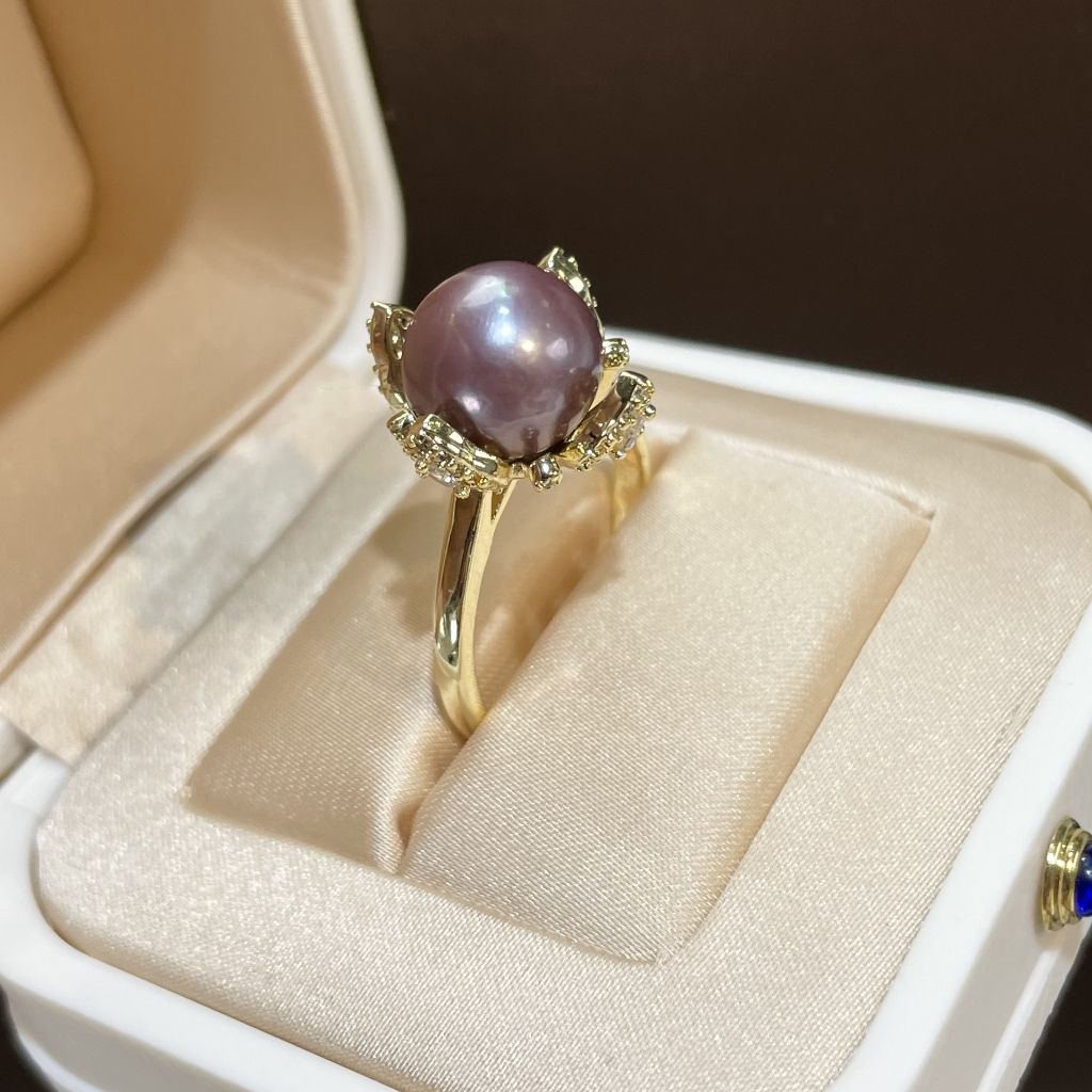 Nhẫn Ngọc Trai Tím Tự Nhiên To Tròn Cao Cấp Dáng Búp Hoa MADAME HIEN PEARLS NT020