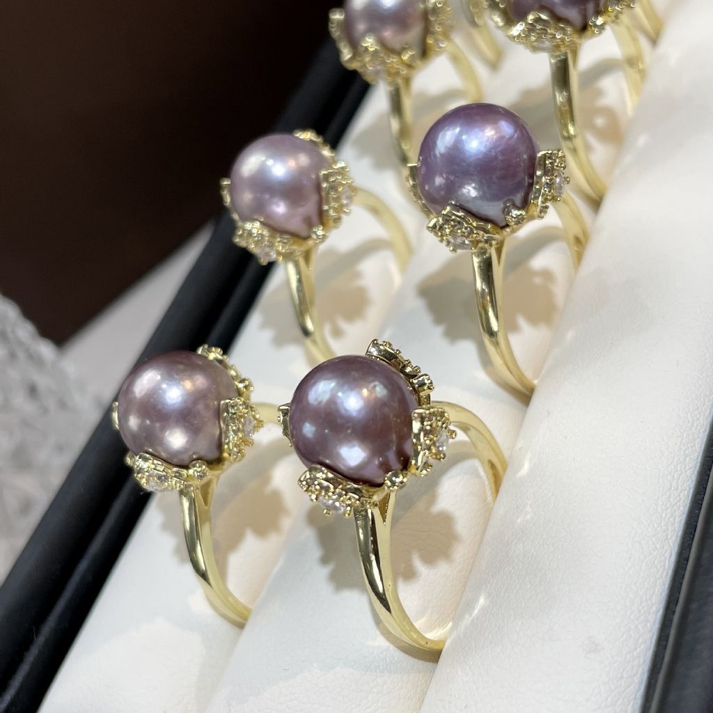 Nhẫn Ngọc Trai Tím Tự Nhiên To Tròn Cao Cấp Dáng Búp Hoa MADAME HIEN PEARLS NT020