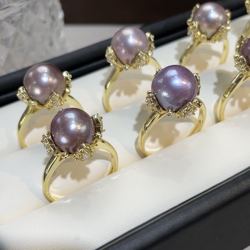 Nhẫn Ngọc Trai Tím Tự Nhiên To Tròn Cao Cấp Dáng Búp Hoa MADAME HIEN PEARLS NT020