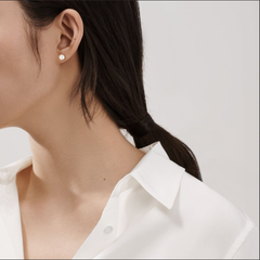Bông tai Nụ Ngọc Trai Chuôi Bạc Ý s925 Madame Hien Pearls Thời trang tối giản BTN0BD056