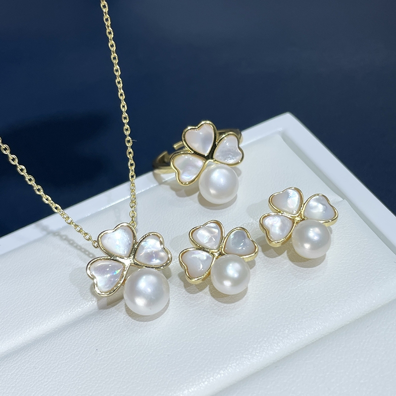 Bộ Set Ngọc Trai Vòng Cổ, Nhẫn, Bông Tai Bộ Trang Sức Ngọc Trai Tự Nhiên 4 Lá Trắng Xà Cừ MADAME HIEN PEARLS SPS086