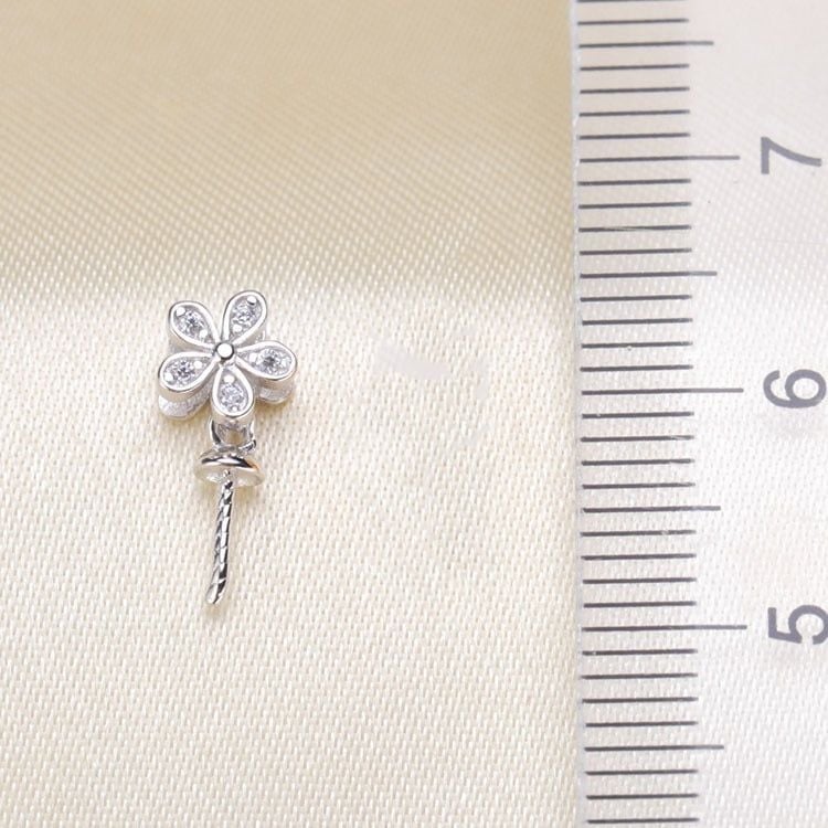 Mặt Vòng Cổ Đính Ngọc Trai 11-12mm Đơn Giản Tự Nhiên Hoa Mai 5 Cánh Tinh Tế Sang Trọng MADAME HIEN PEARLS  MT047