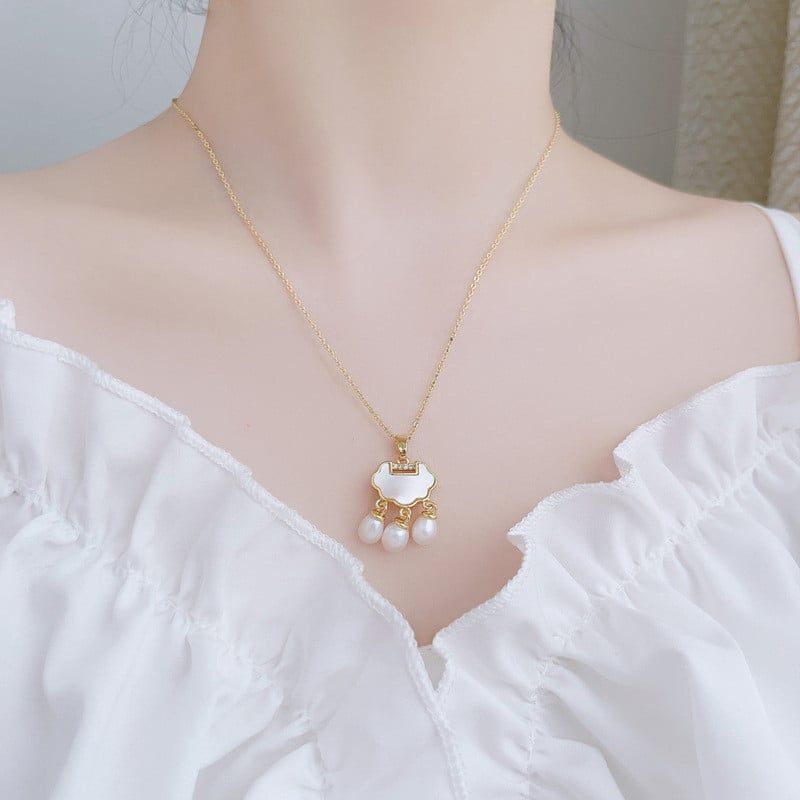 Vòng Cổ Ngọc Trai Tự Nhiên Mặt Đám Mây Trung Hoa Khảm Xà Cừ Vỏ Ốc Đáng Yêu MADAME HIEN PEARLS Cho Nữ MG033