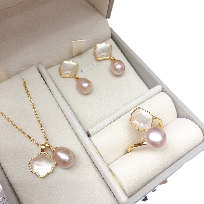 Bộ Set Ngọc Trai Vòng cổ + Nhẫn + Bông Tai Dáng Sò Xà Cừ Trắng Tự Nhiên SPS014