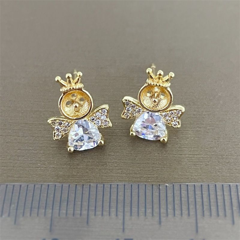 Bộ Trang Sức Bông Tai và Dây Chuyền Mặt Ngọc Trai Dáng Thiên Thần Lùn MADAME HIEN PEARLS Đáng Yêu Cho Nữ SPS109