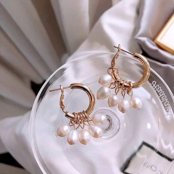 Bông Tai Ngọc Trai Chùm 5 Hạt Baroque Tự Nhiên Mặt Vòng Tròn To Thời Trang Pháp BTB048