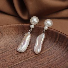 Bông tai Ngọc Trai Tua Rua Baroque Pipa Mặt Nụ MADAME HIEN PEARLS Thời Trang Nữ BTB074