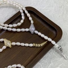 Vòng Cổ Choker Hạt Gạo Tự Nhiên 57cm 7-8mm Khoá Rắn Sang Trọng Tinh Tế Cá Tính MADAME HIEN PEARLS Cho Nữ CG079