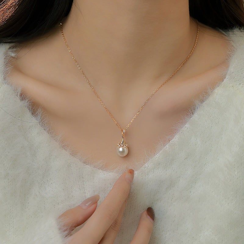 Vòng Cổ Choker Mặt Đính Ngọc Trai Tự Nhiên Lấp Lánh Khung Hoa Tuyết Thanh Lịch MADAME HIEN PEARLS Cho Nữ MT036