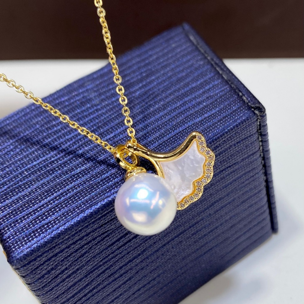 Vòng Cổ Mặt Dây Chuyền Ngọc Trai Tròn Xoe Đính Lá Bạch Quả Ginkgo Vỏ Sò MADAME HIEN PEARLS Sang Trọng MT015