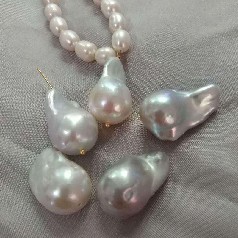Vòng Cổ Ngọc Trai Mặt Baroque To Khủng Phong Cách Tối Giản Sang Trọng MADAME HIEN PEARLS MB015