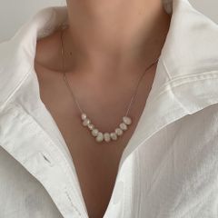 Vòng Cổ Ngọc Trai Mặt Cười Dáng Chuỗi Hạt Baroque Phong Cách Đơn Giản MADAME HIEN PEARLS MB016