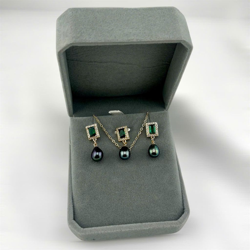 Bộ Set Ngọc Trai Vòng cổ và Bông Tai Bộ Trang Sức Ngọc Trai Tự Nhiên Khung Đính Đá Quý Sang Trọng MADAME HIEN PEARLS Cho Nữ SPS113
