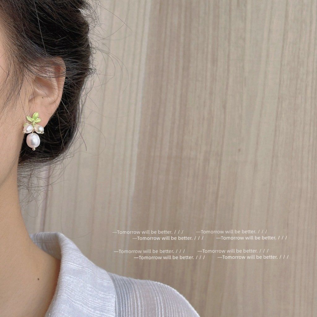 Bông Tai Kim Bạc Tua Rua Chùm Nho Trái Lớn Nhỏ Phối Lá Xanh Sống Động MADAME HIEN PEARLS Cho Nữ BTG112
