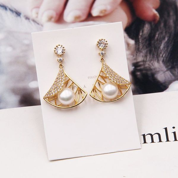 Bông Tai Ngọc Trai Tự Nhiên Tua Rua Dáng Quạt MADAME HIEN PEARLS Cho Nữ