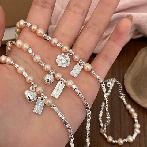 Vòng tay Xâu Bạc Nhuyễn Tự Nhiên Đính Ngọc Trai, Cham Tim và Name Tag MADAME HIEN PEARL Thời Trang Nữ VTT115