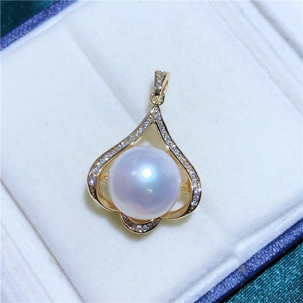 Vòng cổ Mặt Ngọc Trai Giọt Nước Tự Nhiên MADAME HIEN PEARLS Size Lớn Phong Cách Phú Bà Đại Gia MN041