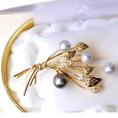 Ghim Cài Áo Hình Bó Hoa Đính Ngọc Trai Tự Nhiên Sang Trọng MADAME HIEN PEARLS Cho Nữ PKC045