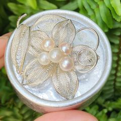 PKC09 Trâm Cài Áo Bạc Đính Nụ Ngọc Trai Akoya Đáng Yêu PKC009