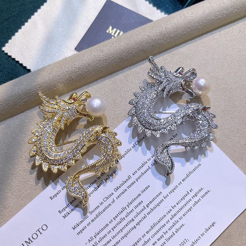 Trâm Cài Áo Rồng Hoàng Đạo Ngậm Ngọc Trai Quyền Lực MADAME HIEN PEARLS PKC017