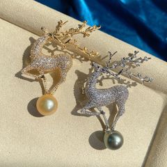 Trâm Cài Áo Hình Chú Hươu Sang Chảnh Đính Ngọc Trai Tự Nhiên Xinh Xắn MADAME HIEN PEARLS PKC013