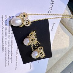 Set Trang Sức Vòng Cổ Và Bông Tai Cú Mèo Đính Ngọc Trai Tự Nhiên Xinh Xắn MADAME HIEN PEARLS SPS056