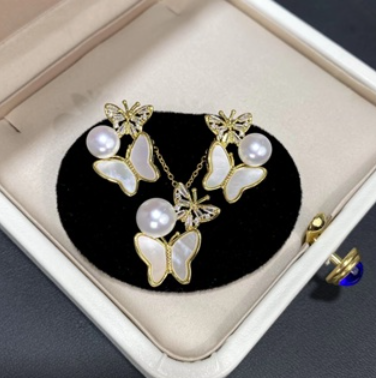Bộ Set Ngọc Trai Vòng cổ + Bông Tai Bộ Trang Sức Ngọc Trai Tự Nhiên Bướm MADAME HIEN PEARLS SPS082