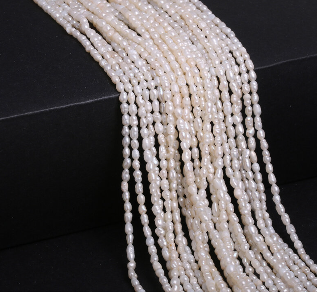 Set Bộ Trang Sức Ngọc Trai Gạo Nhí Tự Nhiên 3-4mm Gồm Vòng cổ và Vòng Tay MADAME HIEN PEARLS