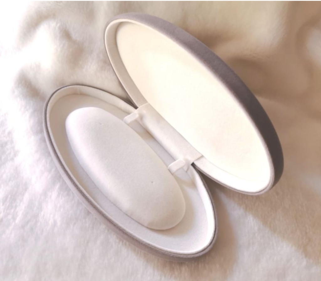 Hộp Da PU Đựng Bộ Nữ Trang MADAME HIEN PEARLS Sang Trọng 11cm * 22cm * 3cm PKG021