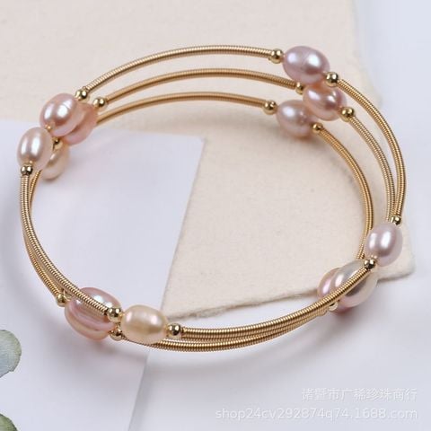 Vòng Đeo Tay Ba Vòng Tròn Đính Ngọc Trai Đa Sắc Kiểu Còng Cứng Đính Ngọc Trai MADAME HIEN PEARLS VTG010
