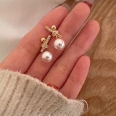 Bông Tai Ngọc Trai Kiểu Thắt Nơ Gọng Đáng Yêu MADAME HIEN PEARLS Cho Nữ BTN018