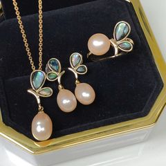 Bộ Set Ngọc Trai Dây chuyền + Nhẫn + Bông Tai Dáng Bướm Bay Thời trang SPS008