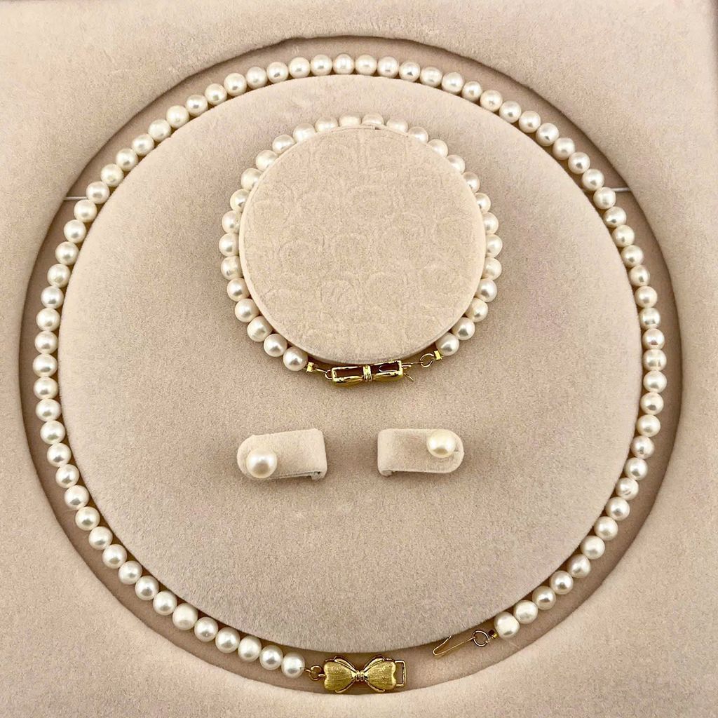 (Kèm kiểm định) Bộ Set Ngọc Trai Vòng cổ, Vòng Tay và Bông tai Tự Nhiên Khoá Nơ Xinh Xắn MADAME HIEN PEARLS Cho Nữ SCT035