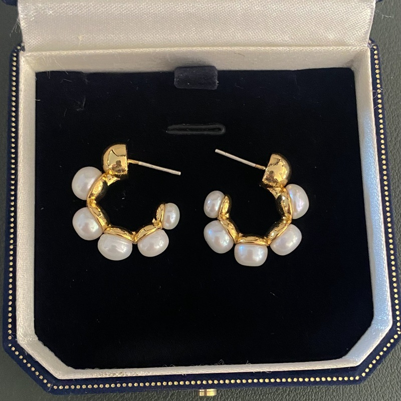 Bông Tai Ngọc Trai Tự Nhiên Dáng C Khối 5 Hạt Ngọc Trai Cá Tính Sành Điệu MADAME HIEN PEARLS Cho Nữ BTN184