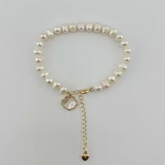 Vòng Tay Ngọc Trai Tự Nhiên Hạt Gần Tròn Cham Tua Rua Đám Mấy Trắng Xà Cừ MADAME HIEN PEARLS VTT089