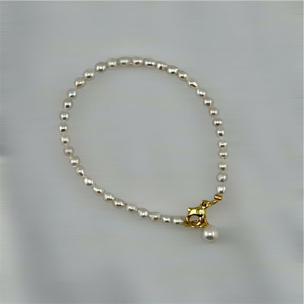 Vòng Tay Ngọc Trai Hạt Gạo Nhí 2-3mm Khoá Cham Hạt Trai Chuông MADAME HIEN PEARLS Đáng Yêu VTG045