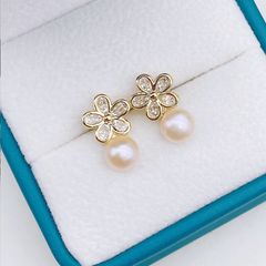 Bông Tai Ngọc Trai Kim Bạc S925 5 Cánh Hoa Đá Xinh Xắn MADAME HIEN PEARLS Cho Nữ BTN084