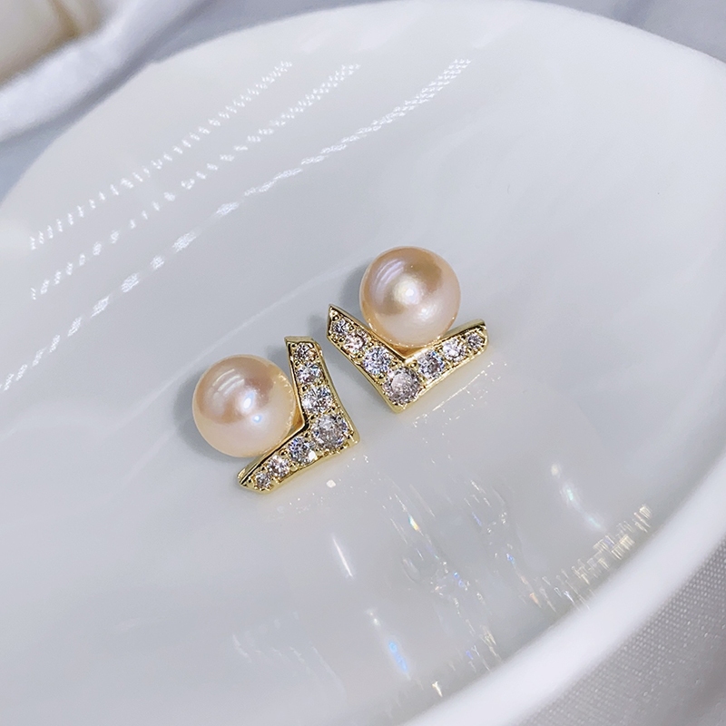 Bông Tai Ngọc trai Kim Bạc Ý s925 Dáng V Đính Đá Quý Cao Cấp Unisex Nam Nữ MADAME HIEN PEARLS BTN115